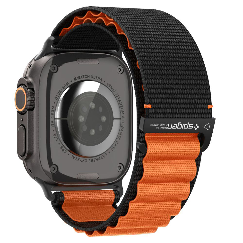 Cinturino Spigen WBF1 per Apple Watch 49mm / 46mm / 45mm / 44mm Series, Nero Arancione AMP10145