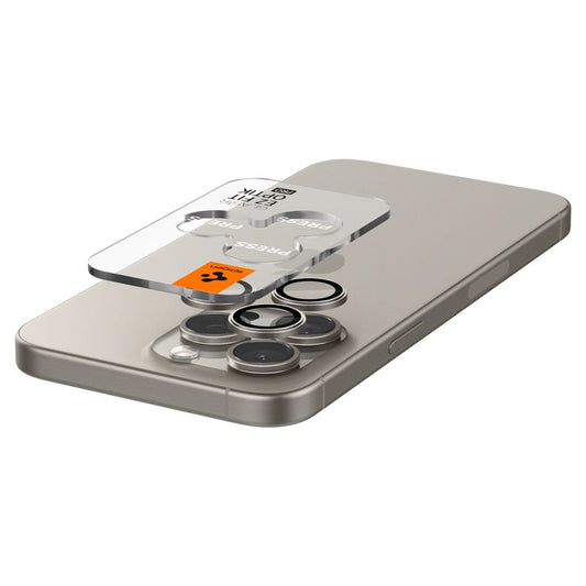 Pellicola protettiva per fotocamera posteriore Spigen EZ FIT per Apple iPhone 15 Pro Max / 15 Pro, protezione del vetro, set di 2 pezzi, grigio AGL07163