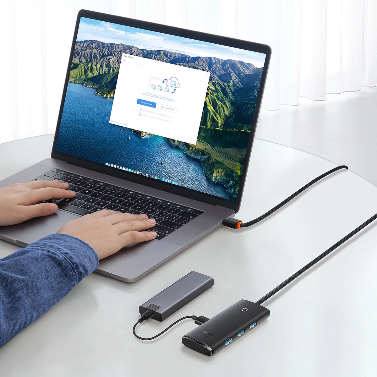 Hub USB Baseus Lite, 4 x USB-A 3.0 - 1 x USB-C, 2m, Nero WKQX030201