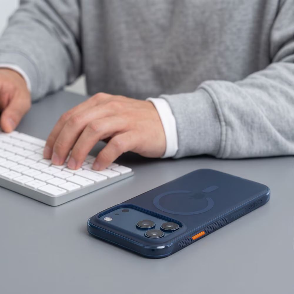 Custodia MagSafe per Apple iPhone 18 Pro / 17 Pro, Tech-Protect, MagAir CC, Blu Navy Opaco