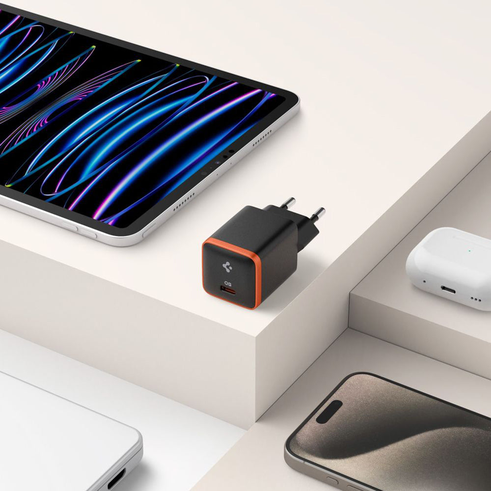 Caricatore da rete Spigen EE301EU Arcstation Essential, 30W, 3A, 1 x USB-C, Nero ACH08448