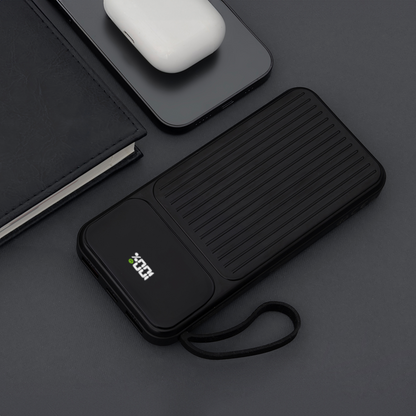 Batteria Esterna MaXlife MXPB-06, 10000mAh, 22.5W, QC + PD, 1 x Lightning - 2 x USB-A - 2 x USB-C, Nera