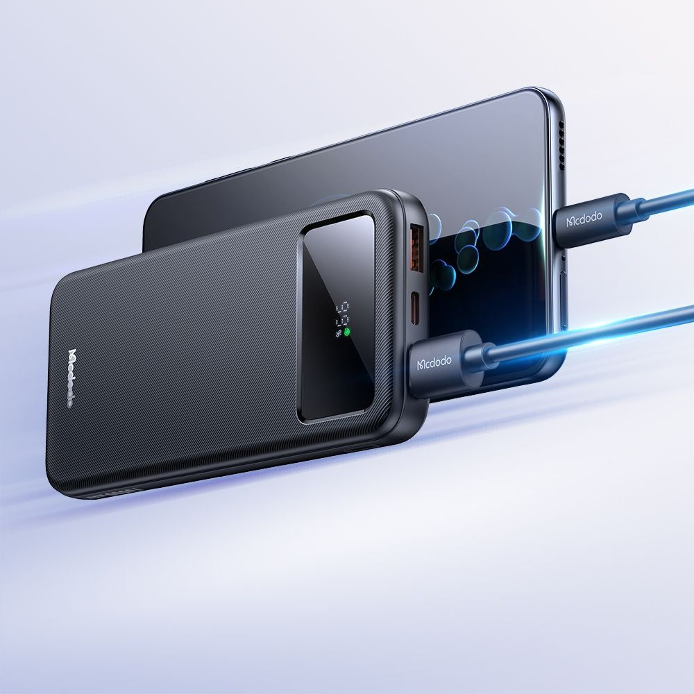 Batteria Esterna McDodo MC-4220, 10000mAh, 22.5W, QC + PD, 2 x USB-A - 1 x USB-C, Nera