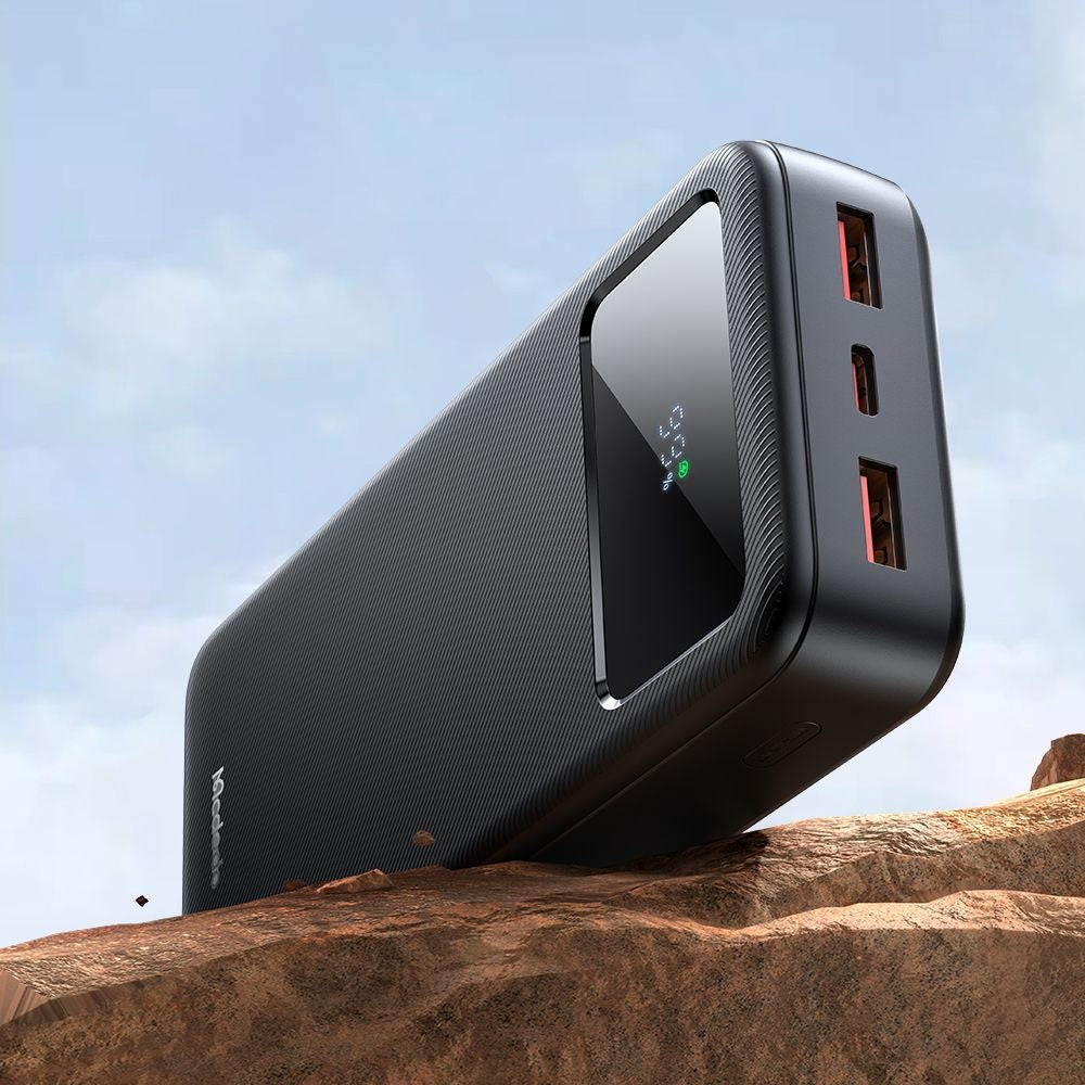 Batteria Esterna McDodo MC-4230, 20000mAh, 22.5W, QC + PD, 2 x USB-A - 1 x USB-C, Nera