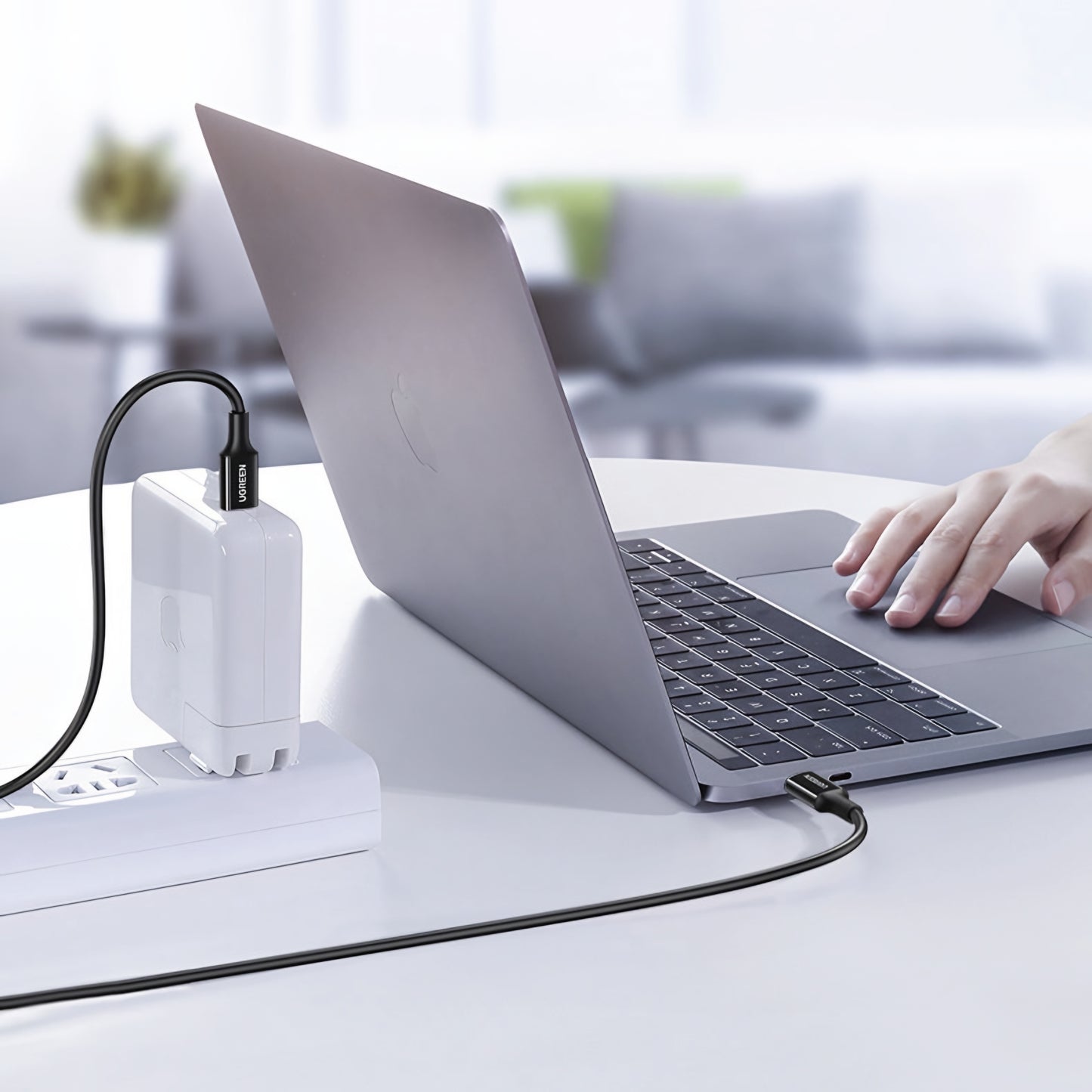 Cavo Dati e Ricarica USB-C - USB-C UGREEN US300, 100W, 2m, Bianco