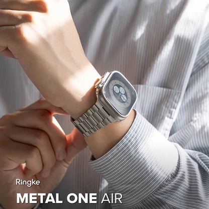 Cinturino Ringke Metal One Air per Apple Watch 49mm / 46mm / 45mm / 44mm Series, Argento