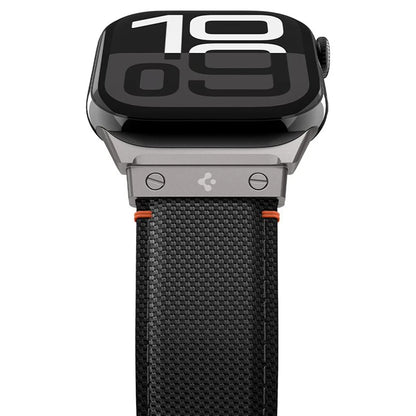 Cinturino Spigen Classic Fit per Apple Watch 49mm / 46mm / 45mm / 44mm / 42mm Series, Nero AMP09304