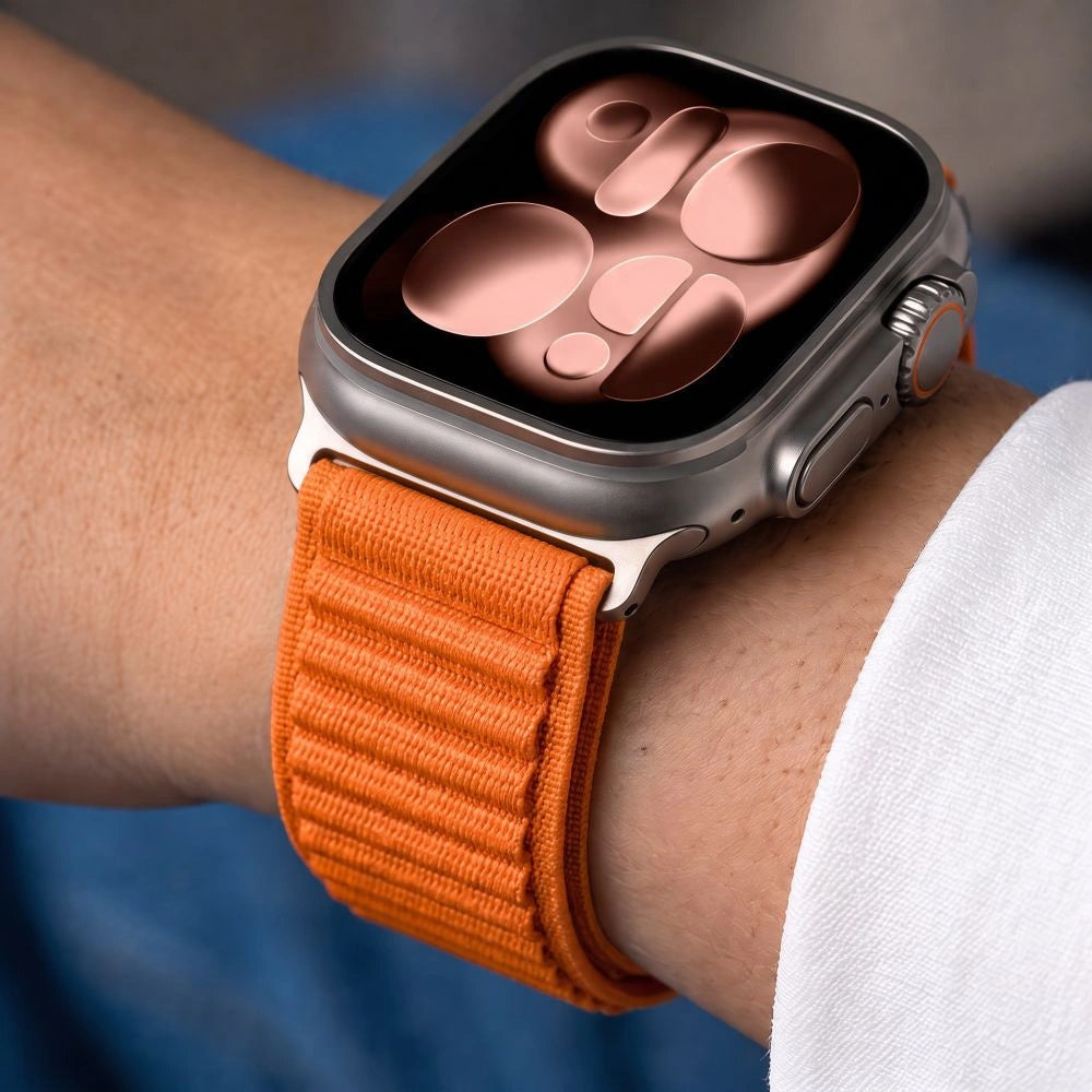 Cinturino Tech-Protect NylonLoop per Apple Watch 49 mm / 46 mm / 45 mm / 44 mm Series, arancione
