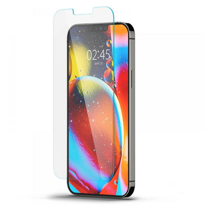 Pellicola Protettiva Schermo Spigen GlastR Slim per Apple iPhone 17e / 16e / 14 / 13 Pro, Vetro Temperato, Full Glue AGL03391