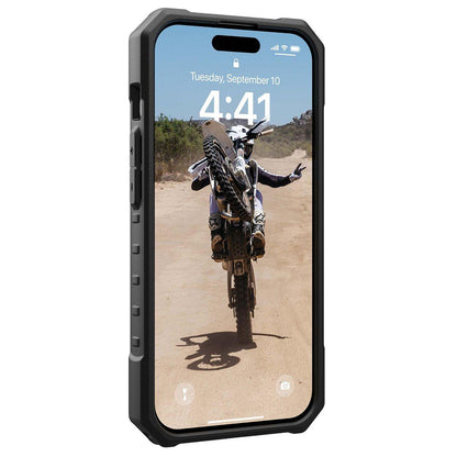 Custodia MagSafe per Apple iPhone 15 Pro, Urban Armor Gear, Pathfinder, Trasparente