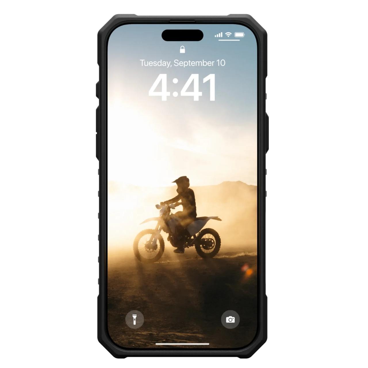 Custodia MagSafe per Apple iPhone 16 Pro, Urban Armor Gear, Pathfinder, Argento