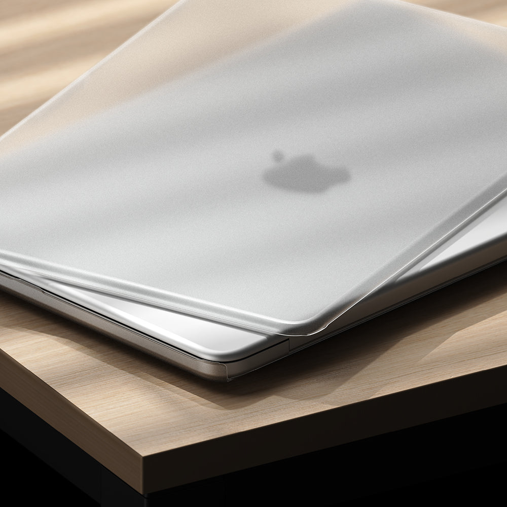 Custodia Ringke Slim per Apple MacBook Neo da 13 pollici, trasparente opaca