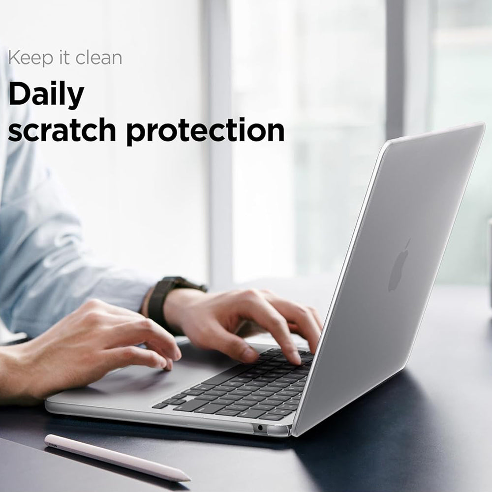 Custodia Spigen Airskin per Apple MacBook Air 13 pollici (2026) / (2025) / (2024) / (2022), Trasparente Satinata ACS11530