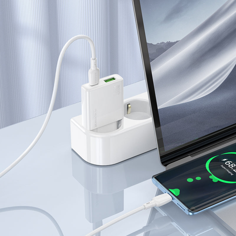 Caricabatterie di rete con cavo USB-C Borofone BN25 Wish, 30W, 3A, 1 x USB-A - 1 x USB-C, bianco 