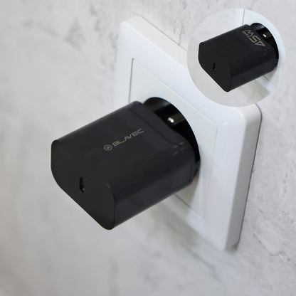 Caricabatterie da Rete con Cavo USB-C Blavec BC-7, 45W, 3A, 1 x USB-C, Nero