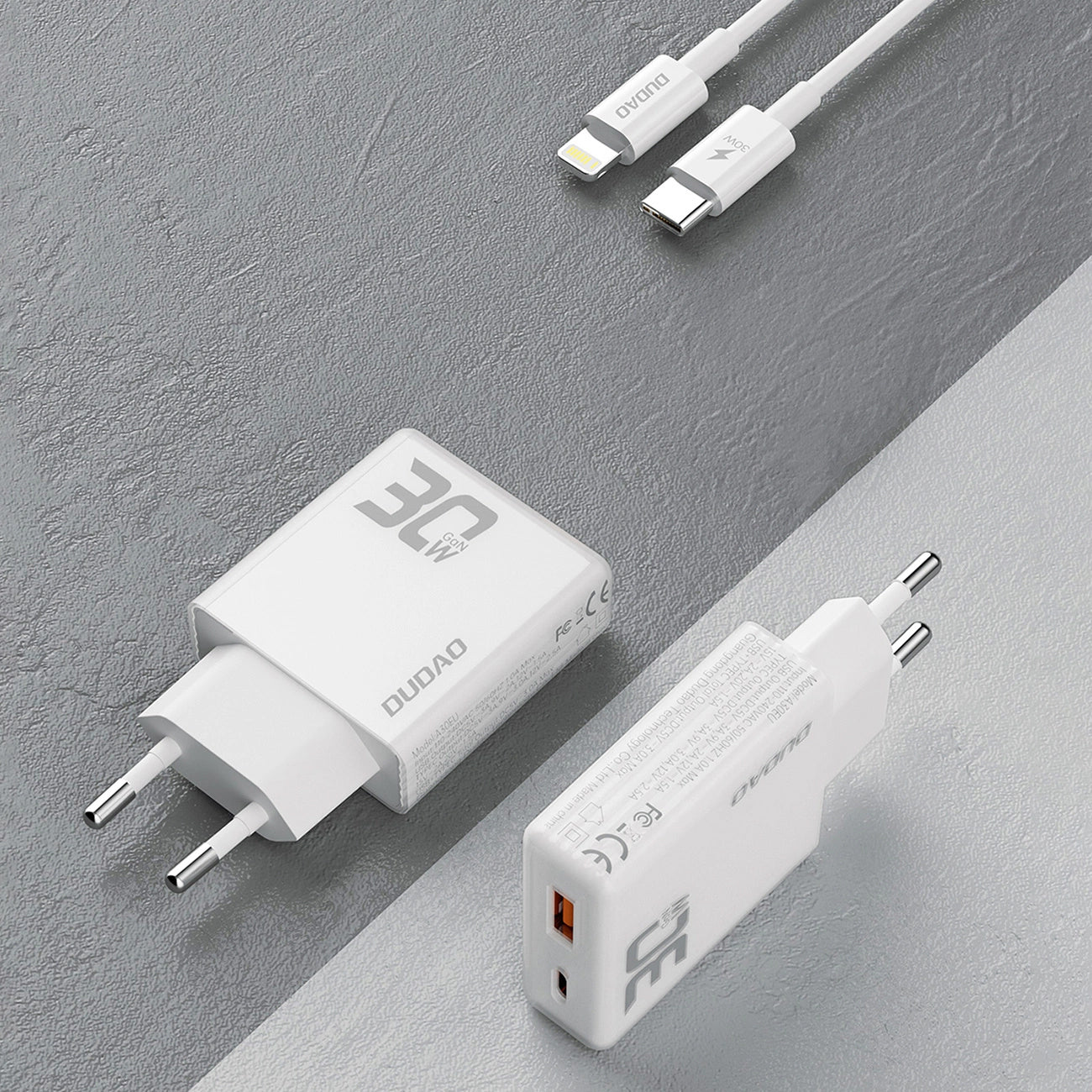 Dudao A30EUL Caricatore di rete con cavo Lightning, 30W, 3A, 1 x USB-A - 1 x USB-C, Bianco 