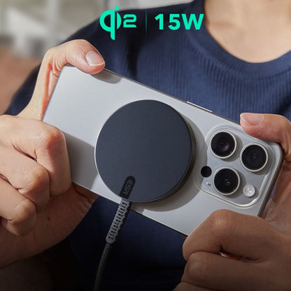 Caricabatterie Wireless ESR HaloLock, 15W, 1.67A, Nero